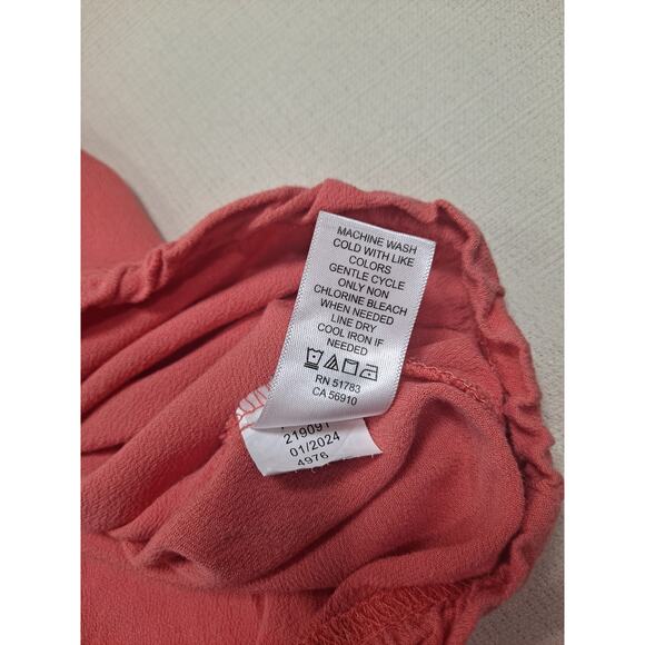 Maurices Women's 2X Blouse Coral Colored Short Sleeve Scoop Neck - Picture 7 of 10
